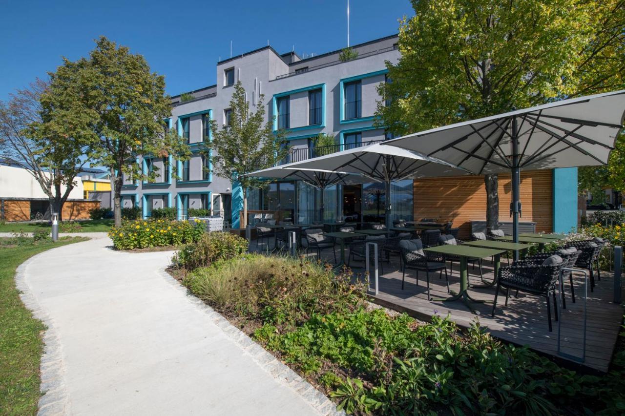 Hotel Le Parc Wiener Neustadt Exterior photo